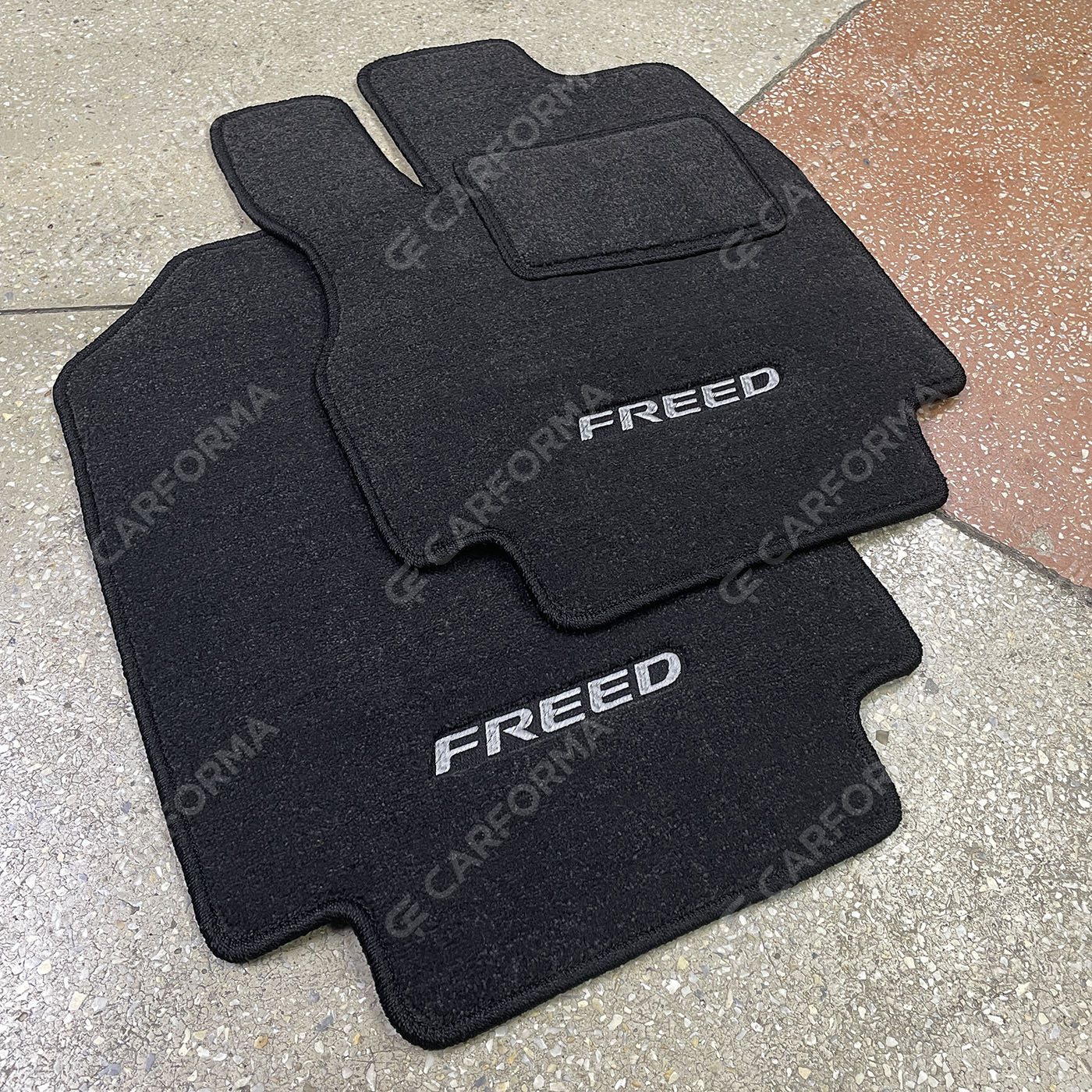 Коврики на Honda Freed Spike 2010&nbsp;-&nbsp;2016 в Воронеже