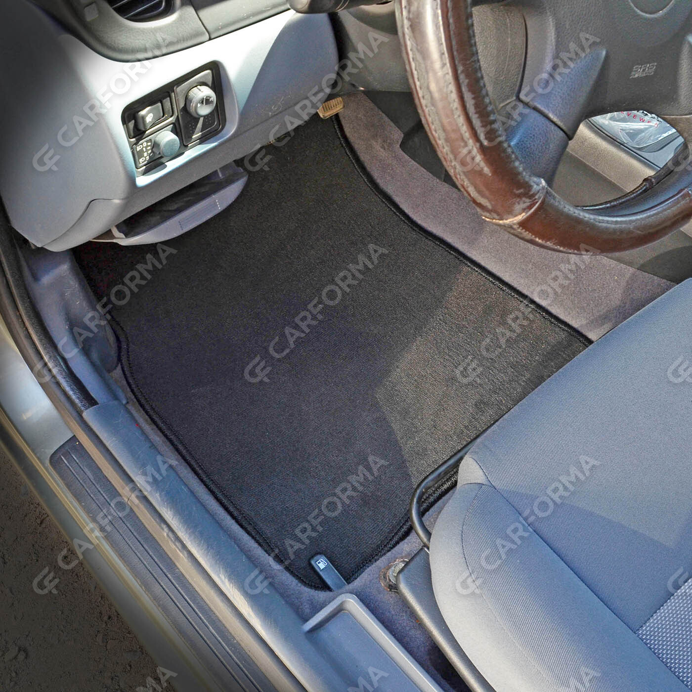 Коврики на Nissan Almera 2 (N16) 2000&nbsp;-&nbsp;2006 в Воронеже