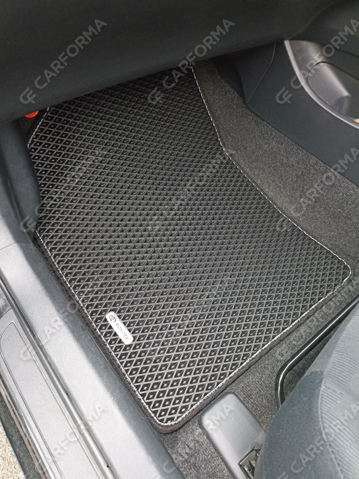 Ворсовые коврики на Toyota Corolla Axio (E14) 2006&nbsp;-&nbsp;2012 в Воронеже