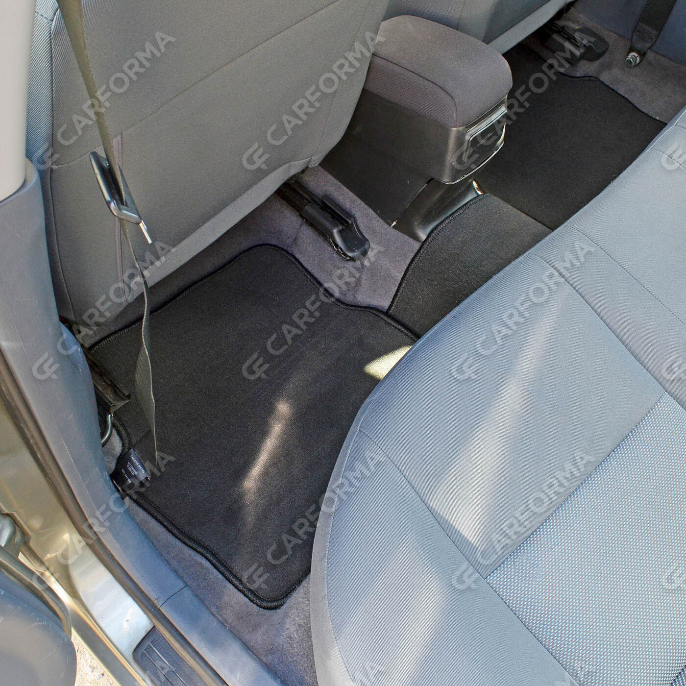 Коврики на Nissan Almera 2 (N16) 2000&nbsp;-&nbsp;2006 в Воронеже