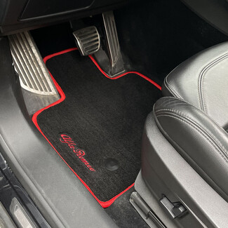 Коврики на Alfa Romeo Stelvio 2016 - 2026 в Воронеже Коврики на Alfa Romeo Stelvio 2016 - 2026 в Воронеже