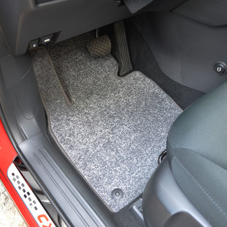 Ворсовые коврики на Mazda CX5 II 2016 - 2025 в Воронеже