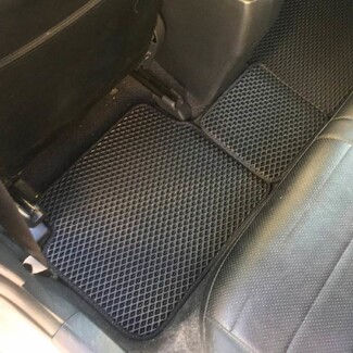 Ворсовые коврики на Toyota Corolla Axio (E14) 2006 - 2012 в Воронеже Ворсовые коврики на Toyota Corolla Axio (E14) 2006 - 2012 в Воронеже