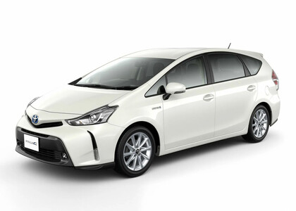 EVA коврики на Toyota Prius Alpha 2011 - 2021 в Воронеже