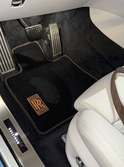 Водительские ворсовые коврики Rolls-Royce Cullinan 2018 - 2026 в Воронеже Водительские ворсовые коврики Rolls-Royce Cullinan 2018 - 2026 в Воронеже