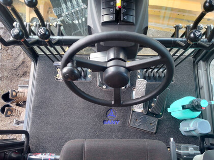 Ворсовые коврики на Спецтехника Автогрейдер SANY STG230C 8 AWD  в Воронеже