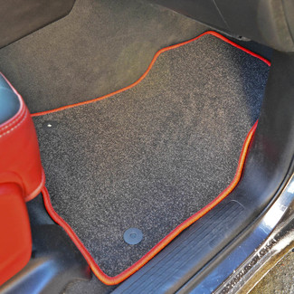 Ворсовые коврики на Dodge RAM V 2018 - 2025 в Воронеже Ворсовые коврики на Dodge RAM V 2018 - 2025 в Воронеже