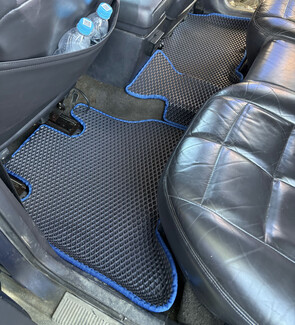 Коврики на Jeep Grand Cherokee (ZJ) 1992 - 1999 в Воронеже