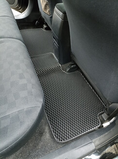 Ворсовые коврики на Toyota Corolla Fielder (E14) 2006&nbsp;-&nbsp;2012 в Воронеже