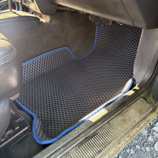 Коврики на Jeep Grand Cherokee (ZJ) 1992 - 1999 в Воронеже