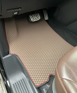 Ворсовые коврики на Hyundai H1 II 2007 - 2022 в Воронеже Ворсовые коврики на Hyundai H1 II 2007 - 2022 в Воронеже