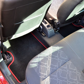 Коврики на Lada (ВАЗ) Largus 2012 - 2025 в Воронеже