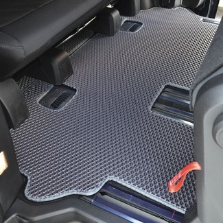 Коврики на Hyundai Staria 9 мест 2021 - 2025 в Воронеже